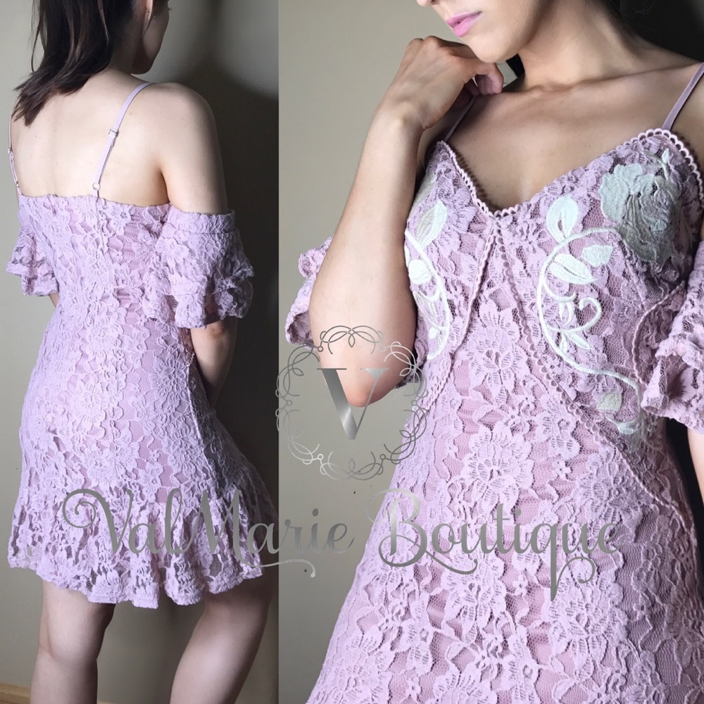 lace wedding guest dress - Picture 6 of 8